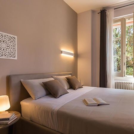 Saragozza Boutique Apartment Bologna Bagian luar foto