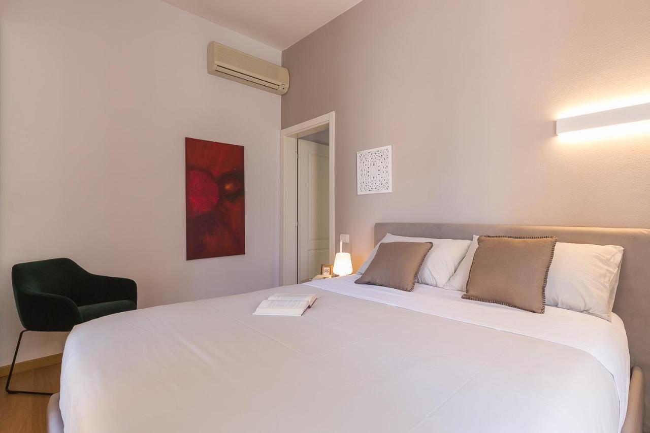 Saragozza Boutique Apartment Bologna Bagian luar foto