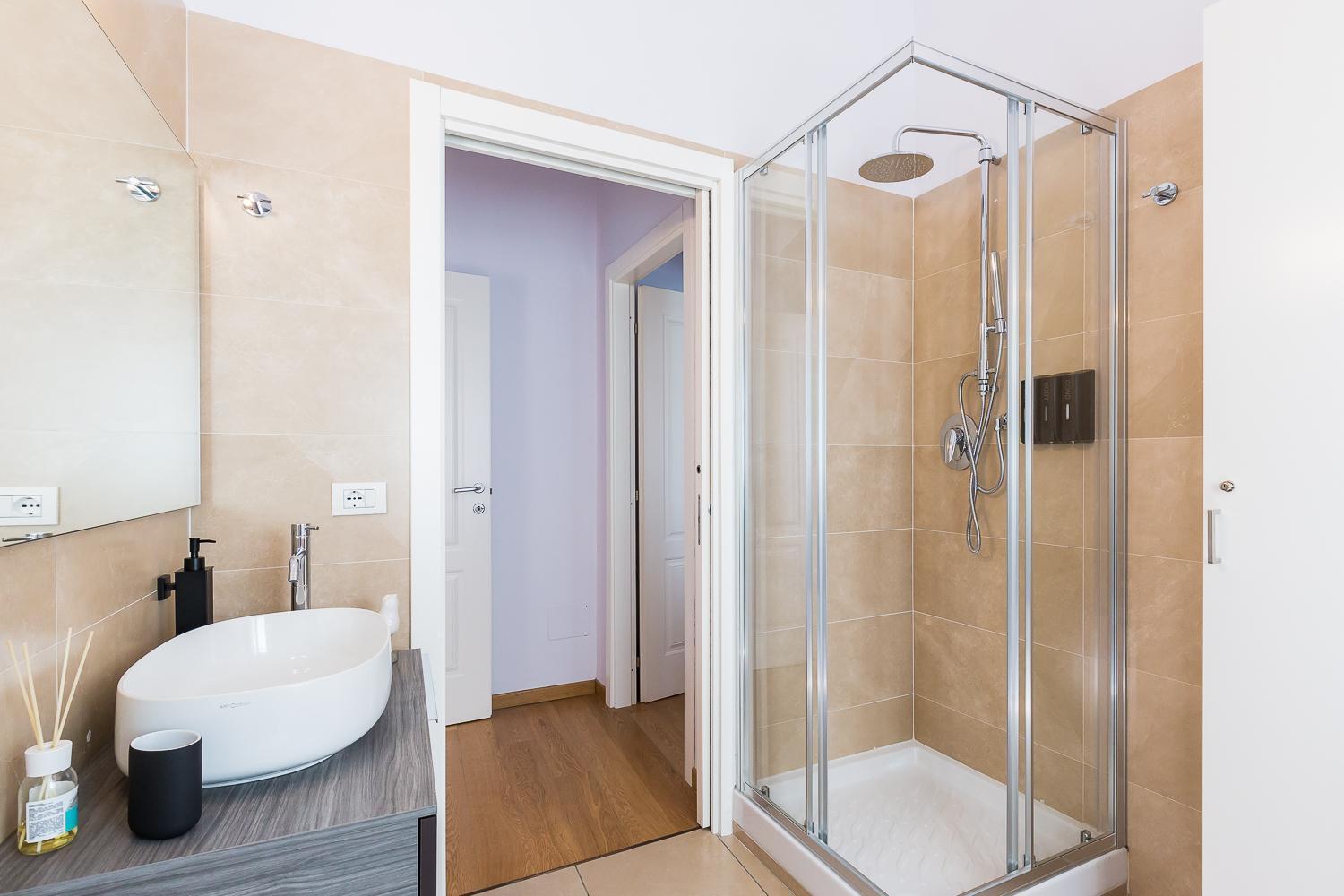 Saragozza Boutique Apartment Bologna Bagian luar foto